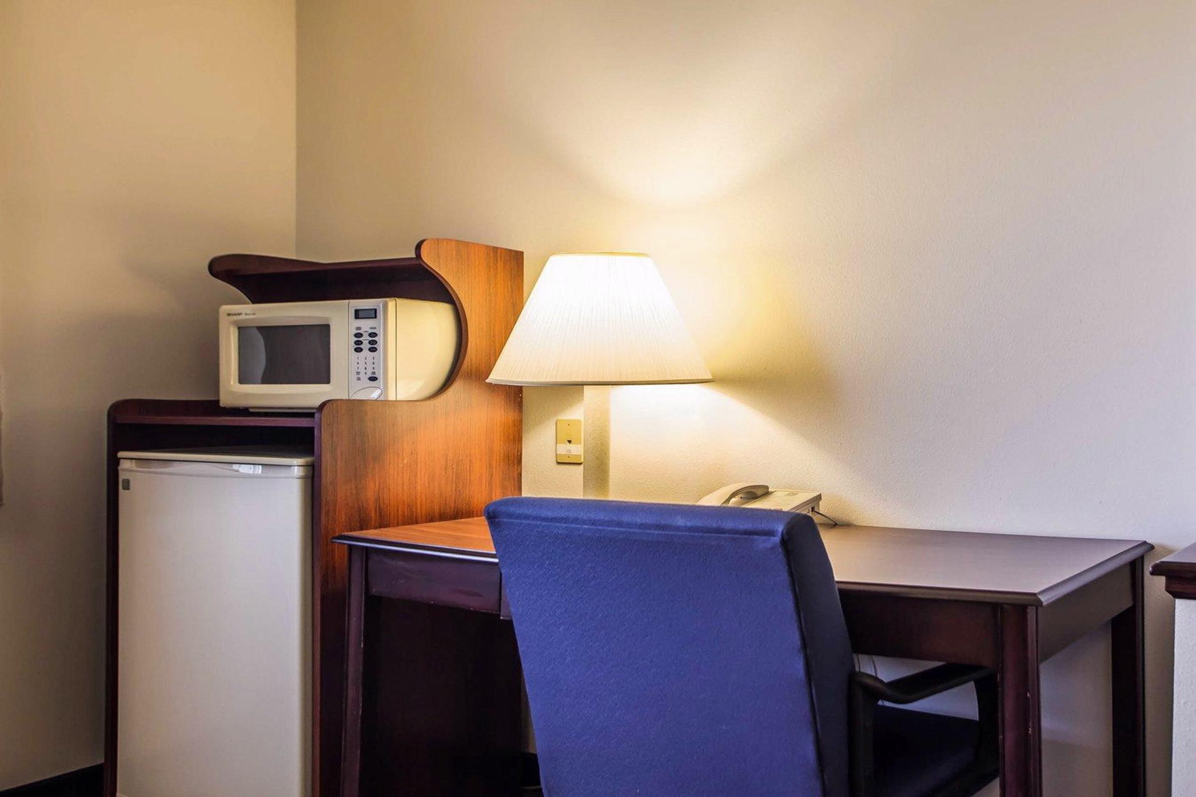 Quality Inn & Suites Eldridge Davenport North Exterior photo
